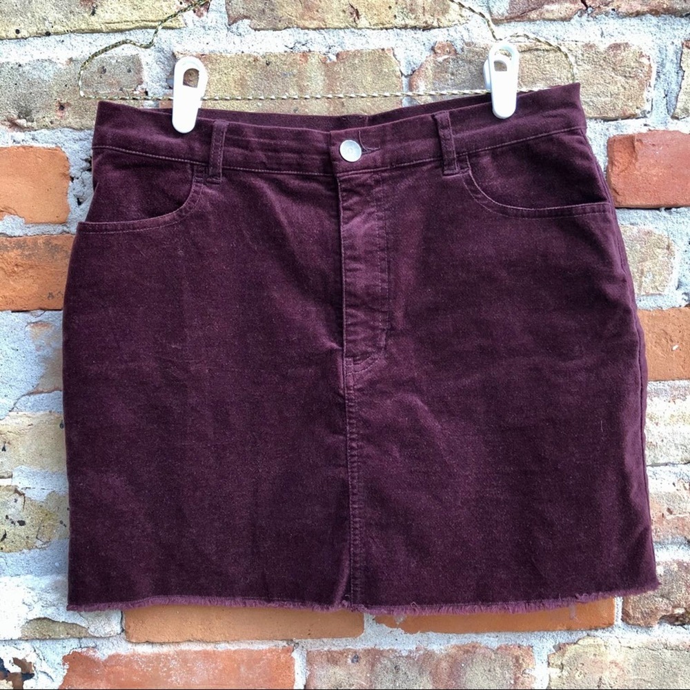 Suede Skirt Maroon